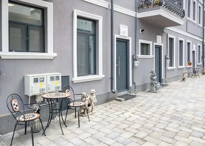 Blue-Line-Apartment-Unirii Bucureşti